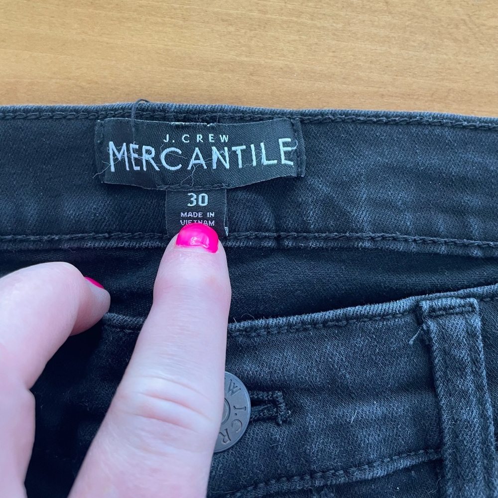 Women's Black Ankle Jeans